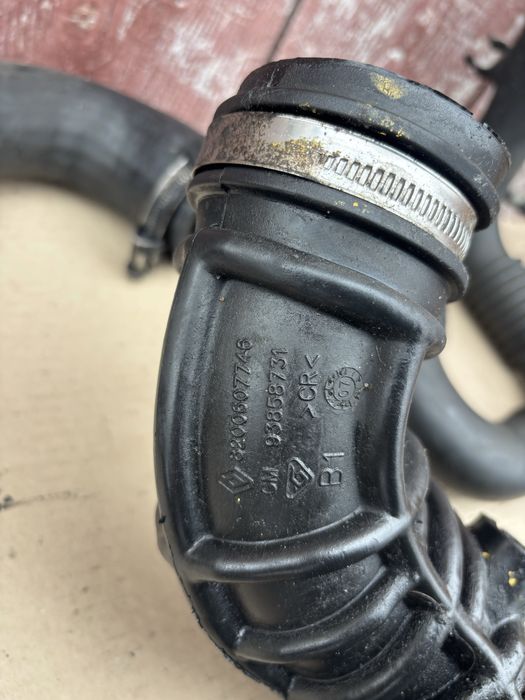 Патрубок Renault Trafic 2 Movano Primastar