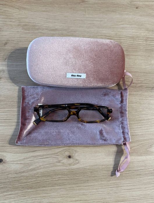 Окуляри MiuMiu (оригінал)