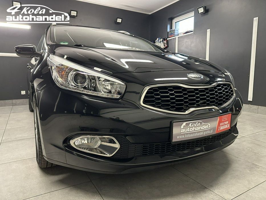 Kia Ceed Kia Ceed Kombi 1.6 Benz 135KM 109 Tys Zadbana REJ PL Gwarancja