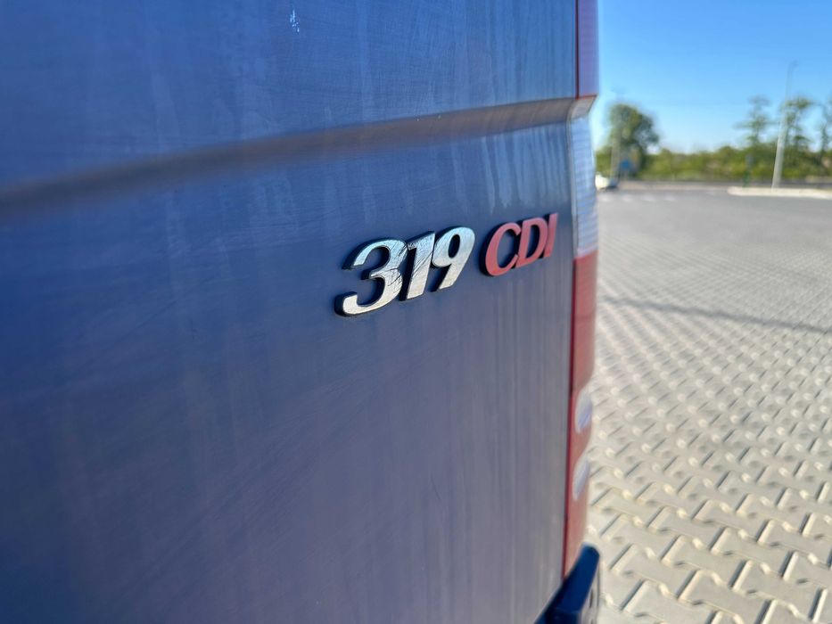Продам Mercedes Sprinter 319CDI •Long  2010р. 3.0-140kW- 196кс  Automatic