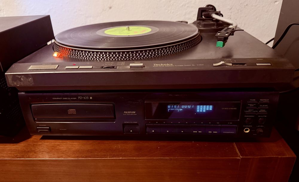 Conjunto Hi-Fi Vintage: Musical Fidelity + Rotel + Technics + Pioneer