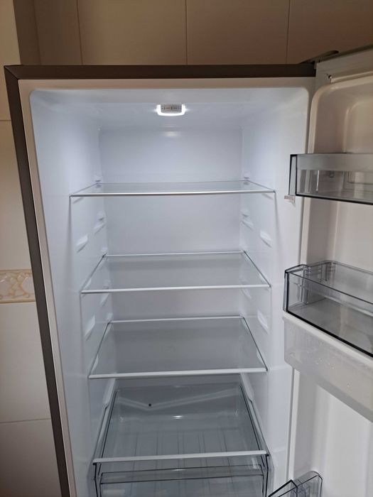 combinado com dispensador àgua