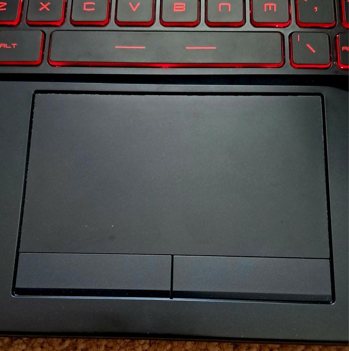 Laptop MSI GL75 Leopard 17" DDR 16GB SSD 512GB