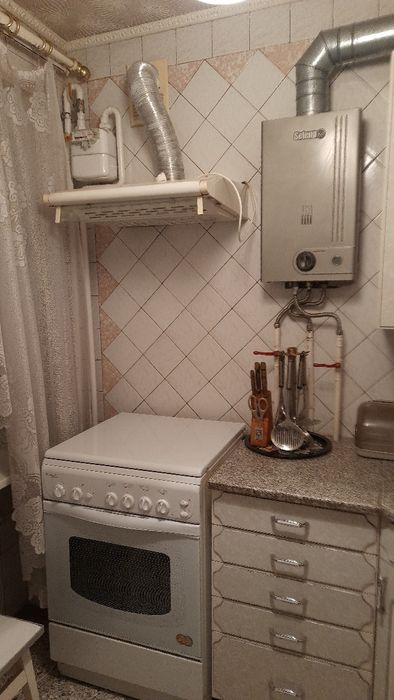 Продаж 2х.Бориспіль початок міста