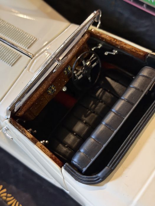 Model Guiloy Topline DELAHAYE 1:18 nowy