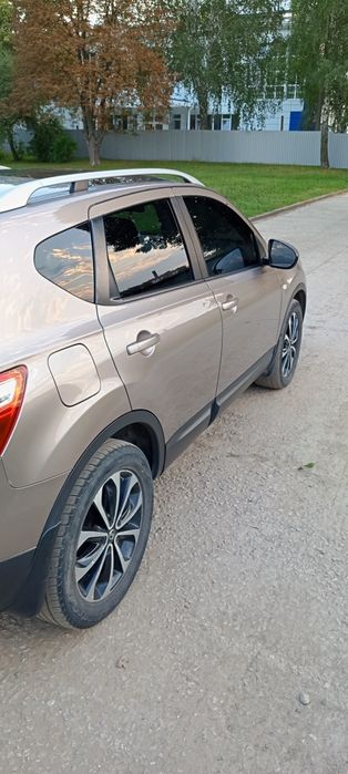 продам ніссан кашкай 2.0