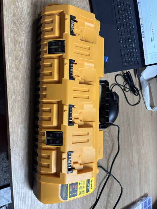 Stacja ładująca do dewalt zamiennik dcb104 12v 20v 180w