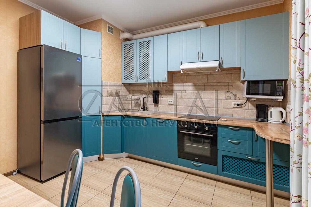 Продаж 3к квартири, пер. Тбіліський, метро Політех, Шевченківський р-н