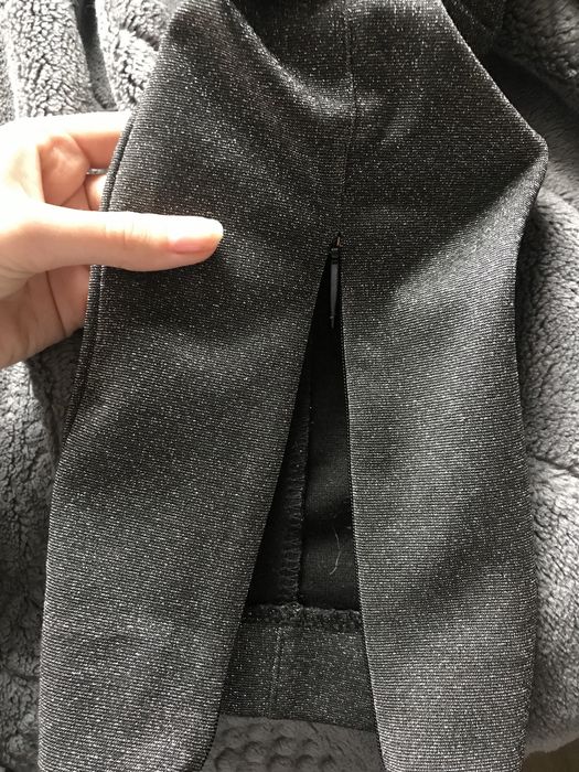 Połyskujące spodnie H&M S 36