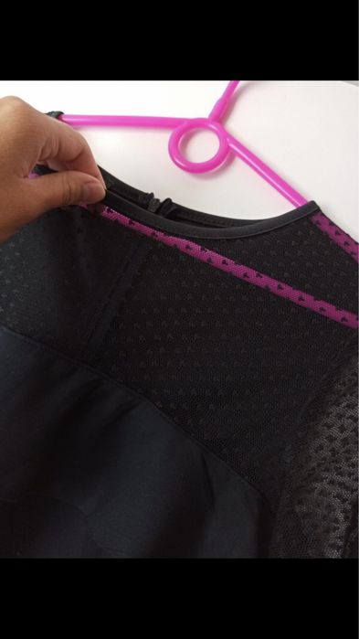 Czarna sukienka z siateczka