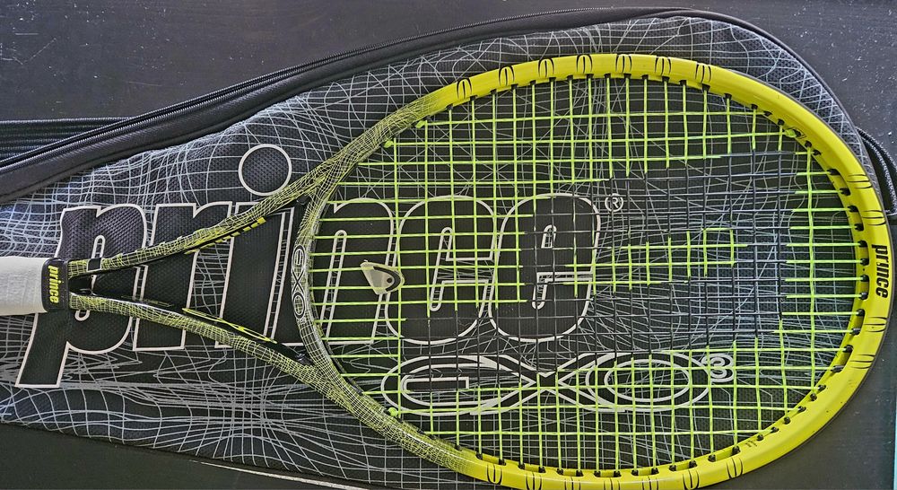 Raquete ténis Prince Exo3 + antivibrador Head + bolsa transporte