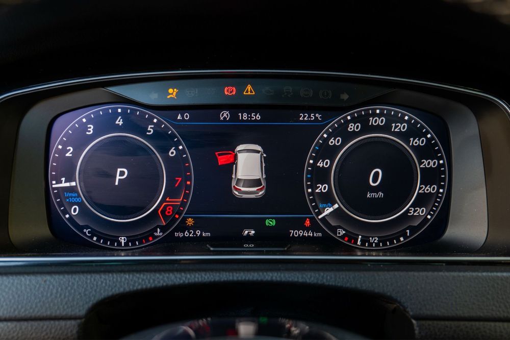 Volkswagen Golf — fotografia 11