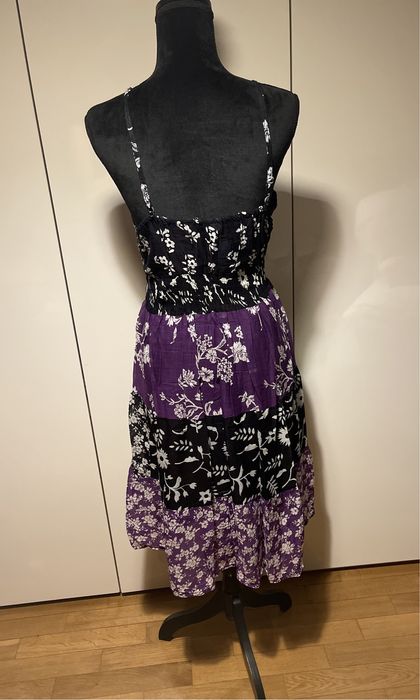 Vestido e Macacão