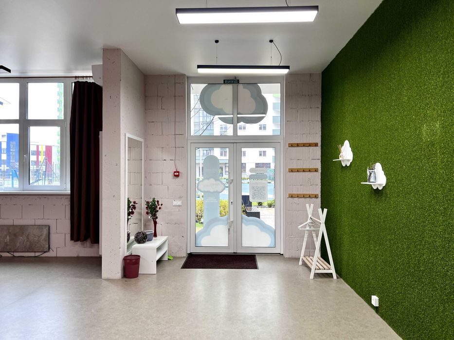 Здаємо торгове приміщення з новим ремонтом в ЖК Сирецькі Сади / 47 м²