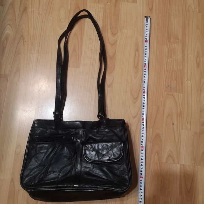 Torebka  vintage z długimi  skóra