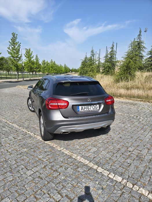 Mercedes GLA 180 automático