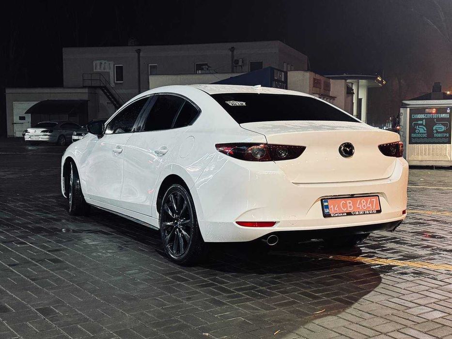 продам Mazda 3 2019