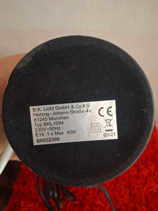 Lampa na dotyk USB C