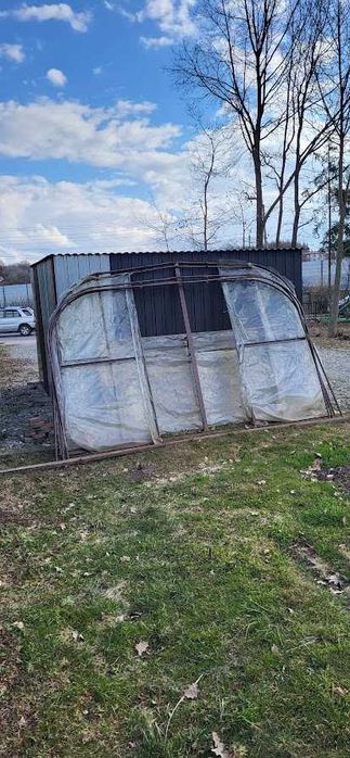 Tunel foliowy do uprawy warzyw