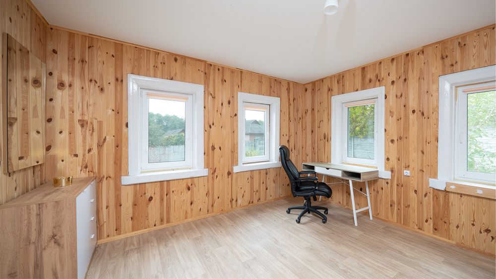 Будинок дача з ремонтом Седнев груба скважина погреб