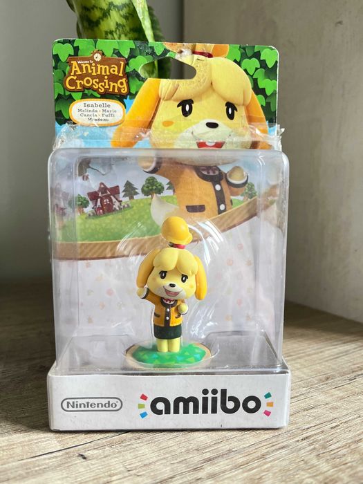 Isabelle Amiibo (caixa aberta)