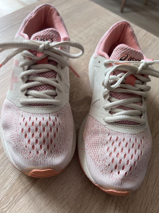Buty do biegania asics