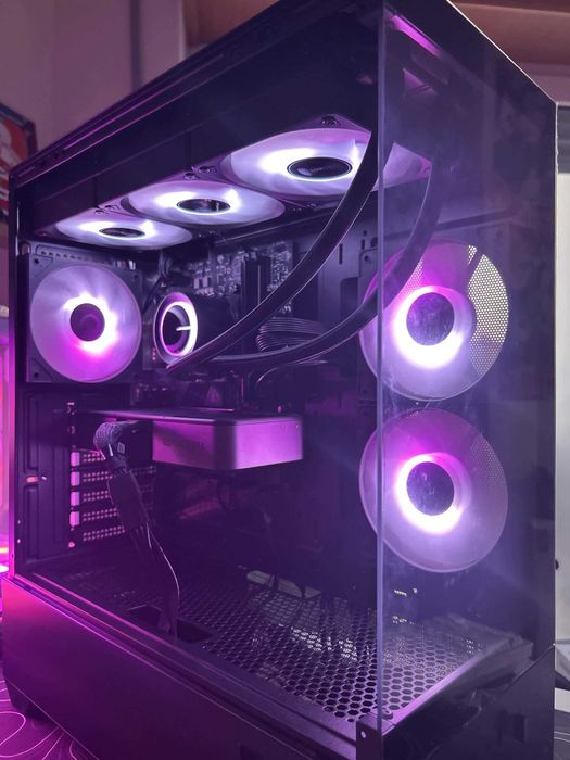 PC Gamer Aquarium | RTX 3070 FE | i5-12400F |