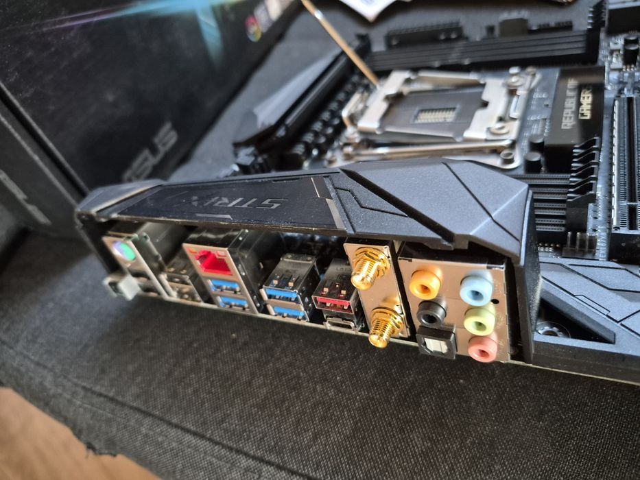 Płyta główna Asus strix x99 ddr4 + procesor i7-6800k