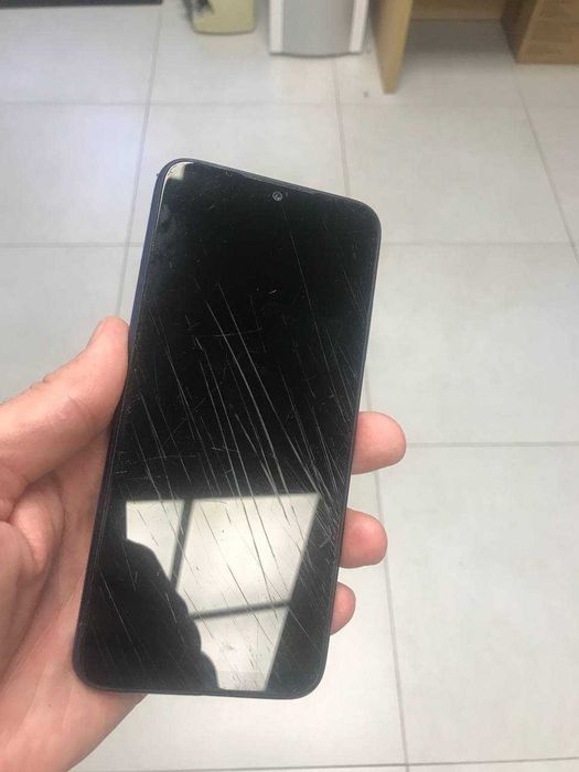 Телефон Redmi note 7 3/32