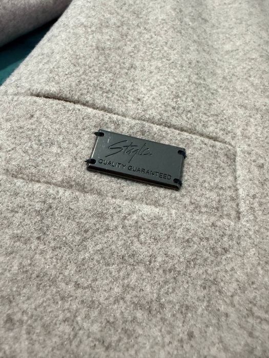 Продам пальто весна-осінь.б/в