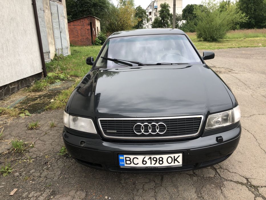 Audi A8 D2 4.2 v8 quattro