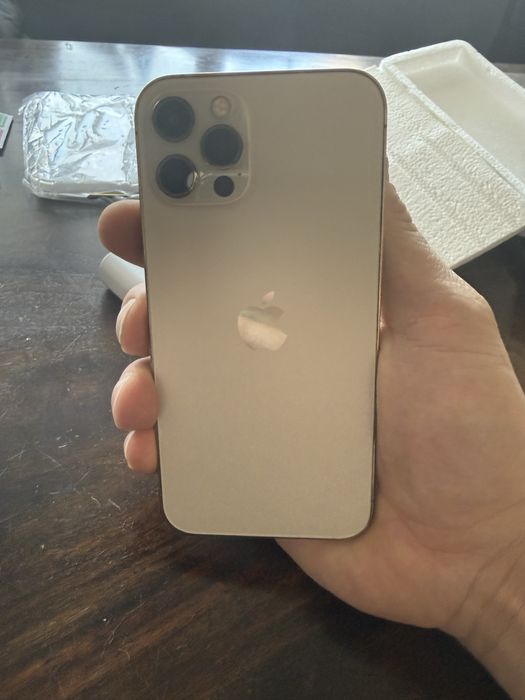 iPhone 12 pro gold