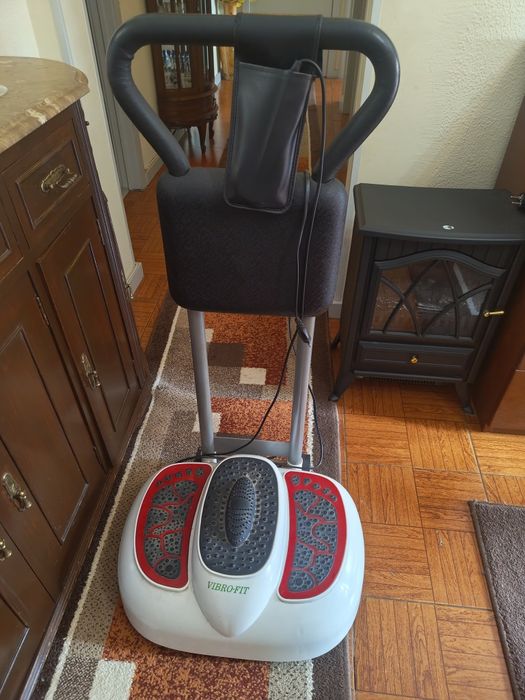 Vibrofit Machine.445334527317135360