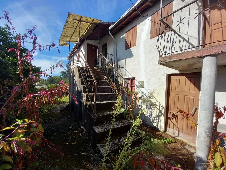 Vendo casa em celorico de basto centro