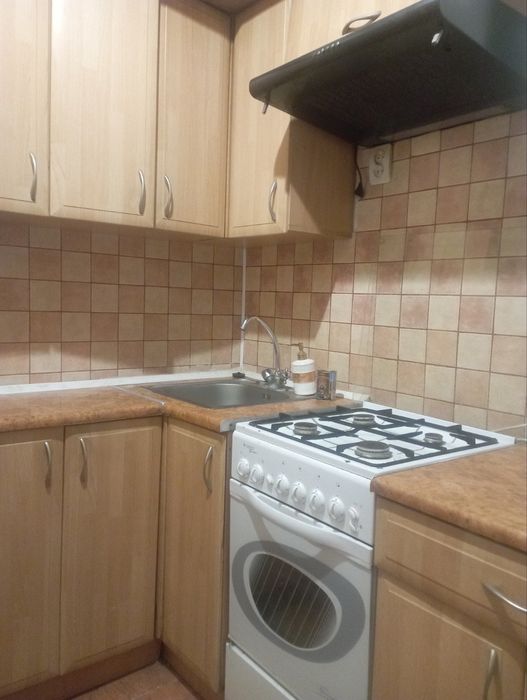 Здам квартиру на 600 річчі терміново