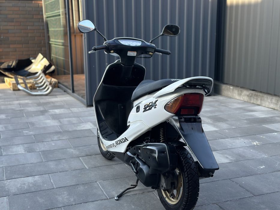 Скутер Honda Dio 35 ZX в гарному стані