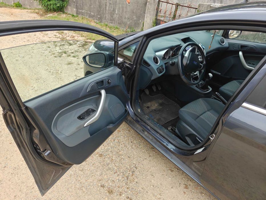 Ford Fiesta 1.4tdci 70cv 2010