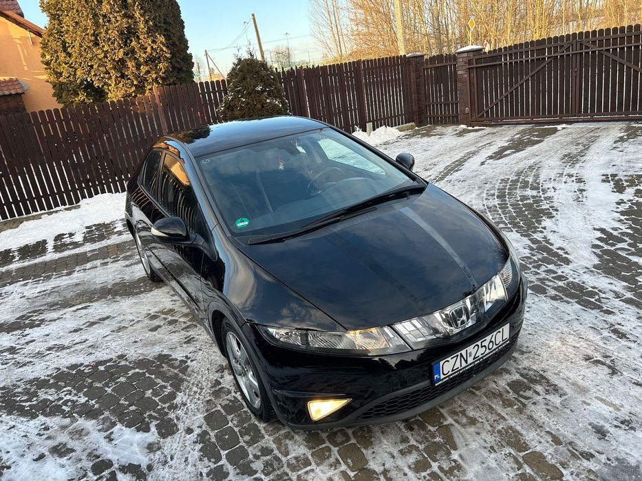 Honda Civic 1.8 140KM Zadbana Zarejestrowana Opłacona przebieg 153 000km