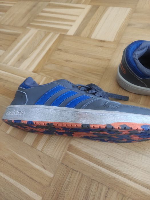 Buty Adidas chłopięce 38