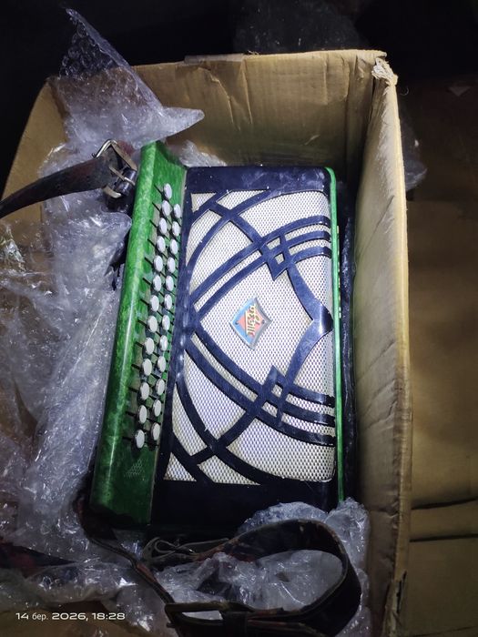 Продам гармонь-гармошку (Шуйська) чайка-2