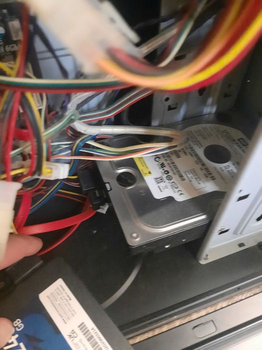 Системний блок + екран і клавіатура