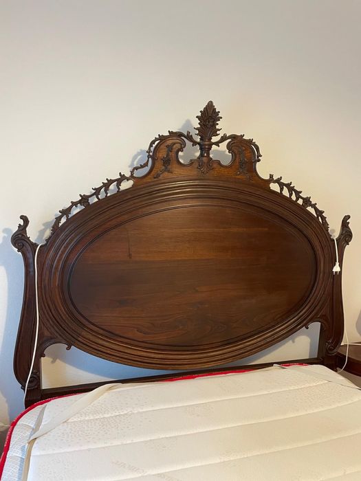 Cama casal sem o colchao