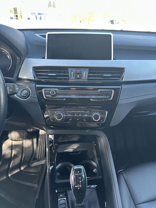 BMW X2 sDrive16d Auto – 2019/06 – Excelente Estado- Castanho escuro