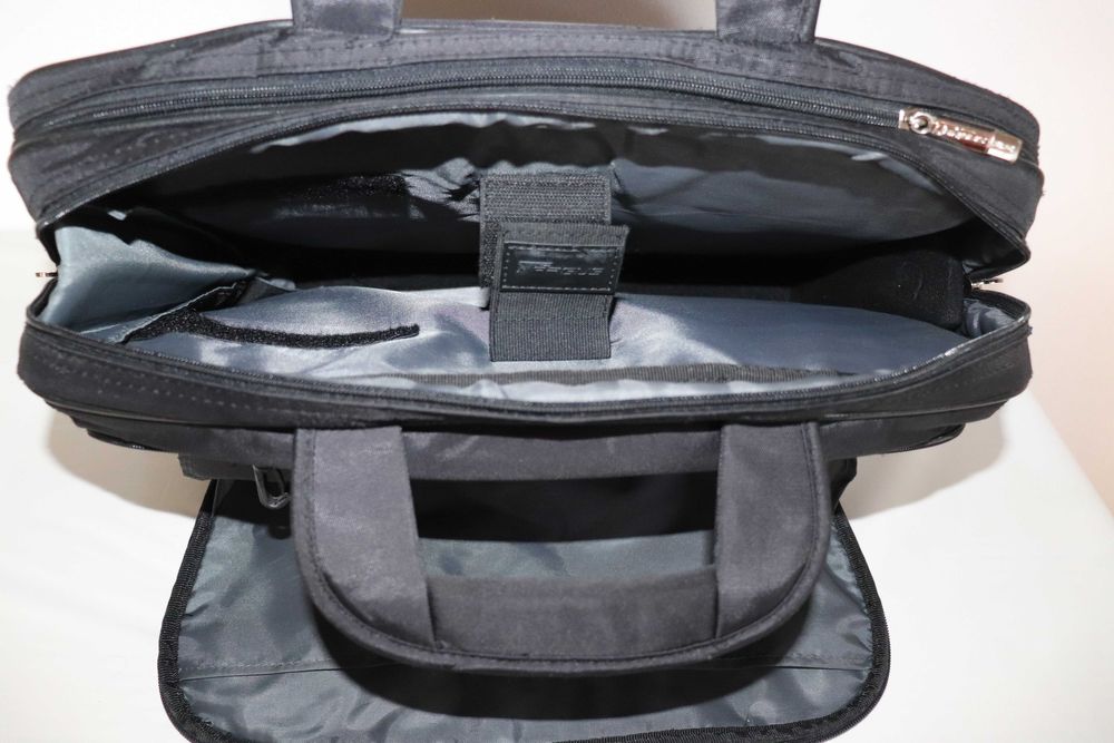 TARGUS - Atmosphere - Notepac Plus - Mala para Computador Portátil