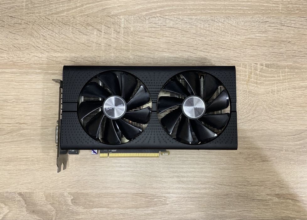 Продам карту Sapphire rx 470