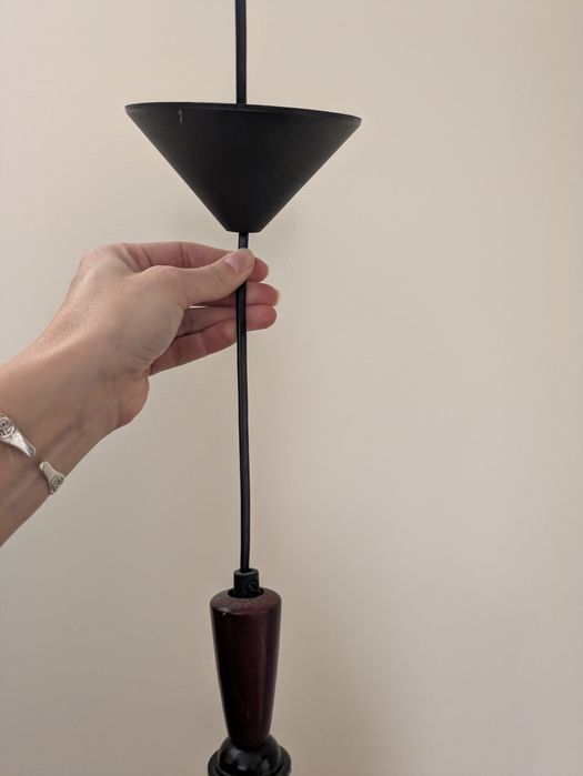 Candeeiro de teto da HabitCandeeiro de teto em metal esverdeado
As mis