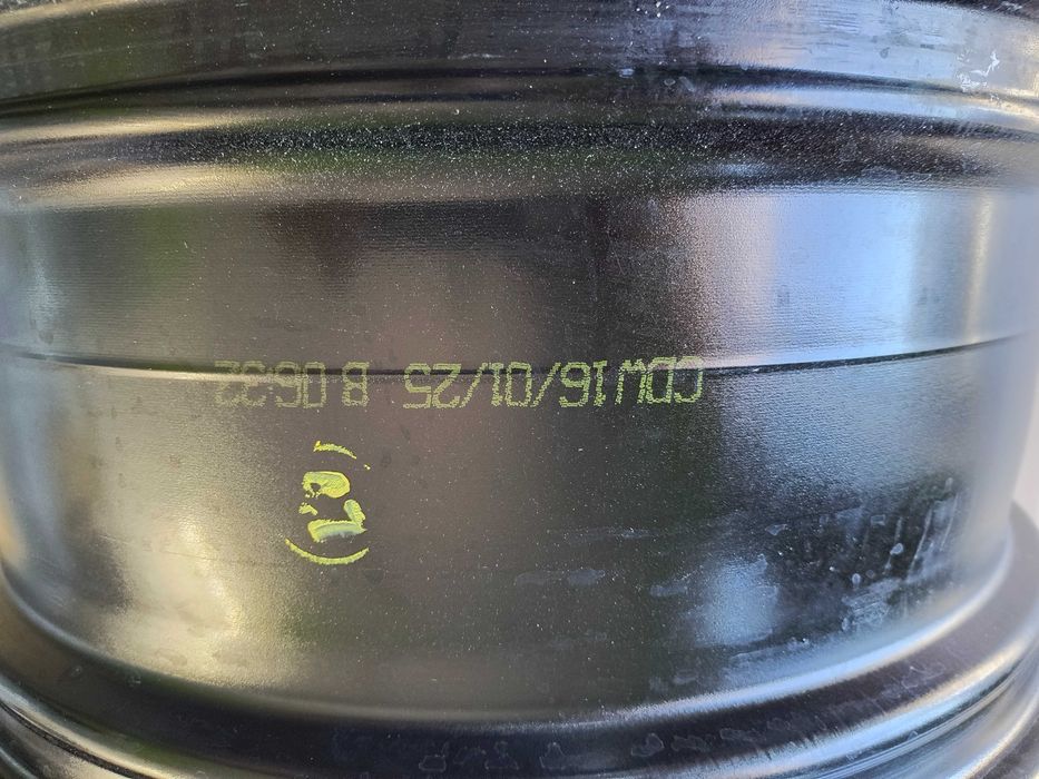 AUDI RS6 A6 e-tron 2025 felga 21