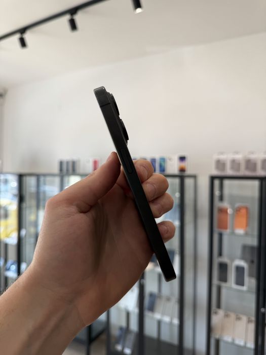 Telefon iPhone 15 PRO 256GB Czarny Apple Gwarancja iTrade