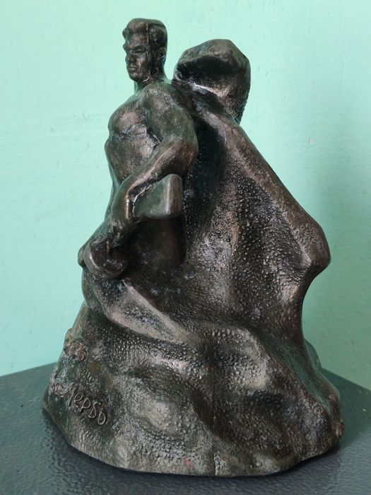 Фигура солдата..