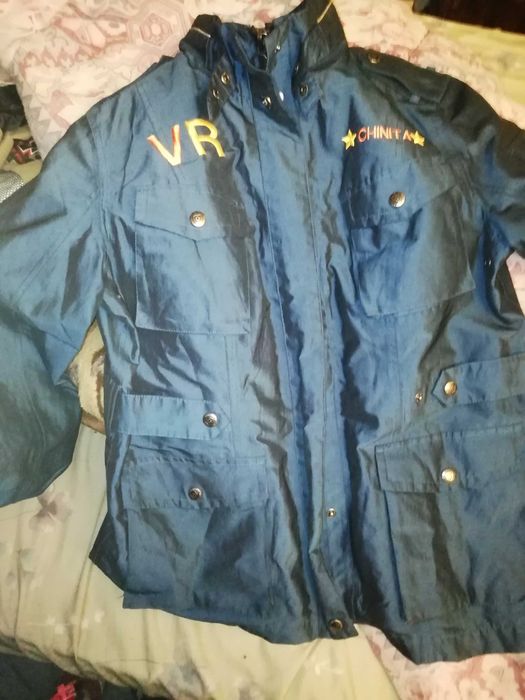 Casaco *VRchinita* 2024 tamanho xl novo azul ionizado